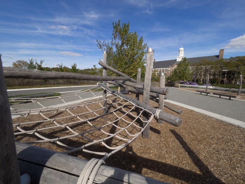 Liggett Terrace, Governors Island, NY, © 2016 Bob Hahn, Olympus OM-D/E-M1 OLYMPUS M.7-14mm F2.8 at 7 mm, ISO 200 Exposure: 1/125@f/16