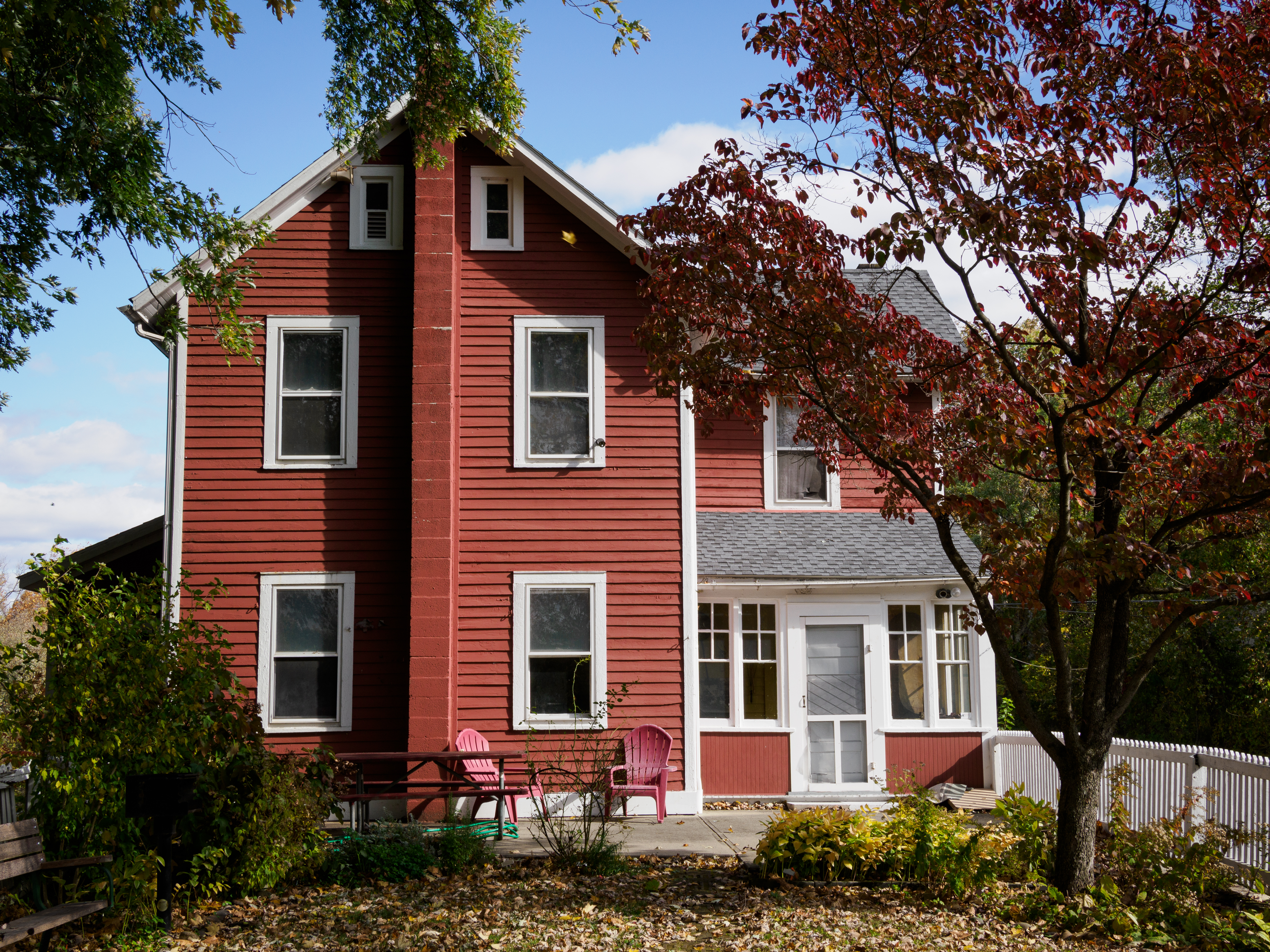 Loch Keepers House Hugh Moore Park