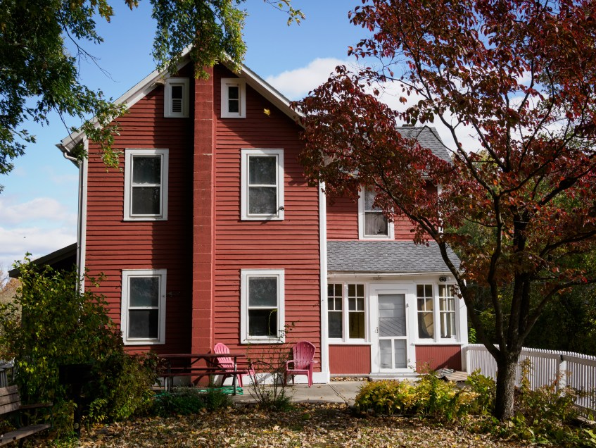 Loch Keepers House Hugh Moore Park